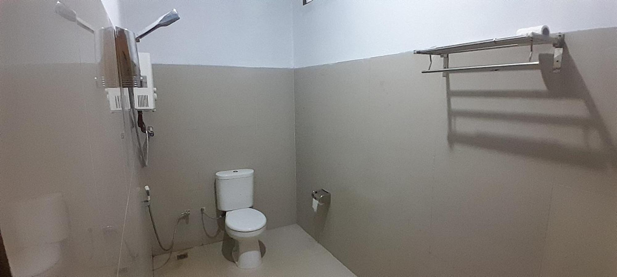 Renny'S Tangkoko Safety Stop Bitung Exterior foto